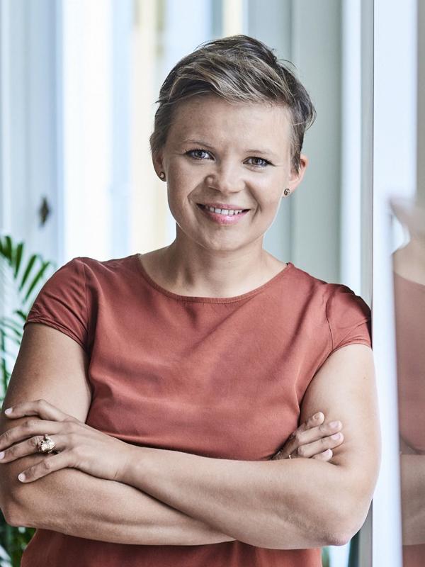 Dr. Julia Köhn